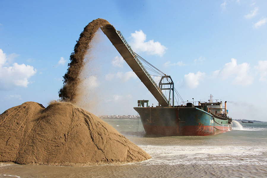 Sand construction 4 - light